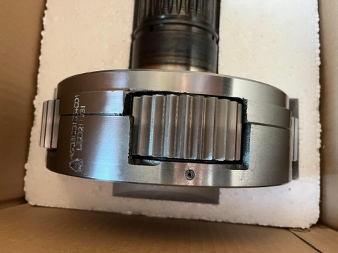 Tổng thành trục chuyển tầng HW10T