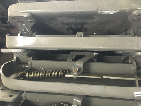 Mâm kéo cổ 50 chân đúc chính hãng sinotruk