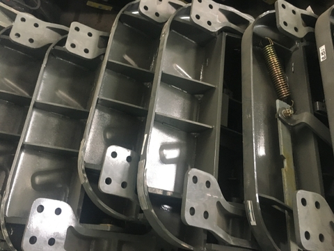 Mâm kéo cổ 50 chân đúc chính hãng sinotruk