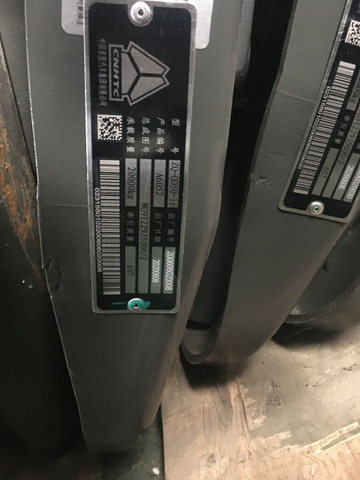 Mâm kéo cổ 50 chân đúc chính hãng sinotruk