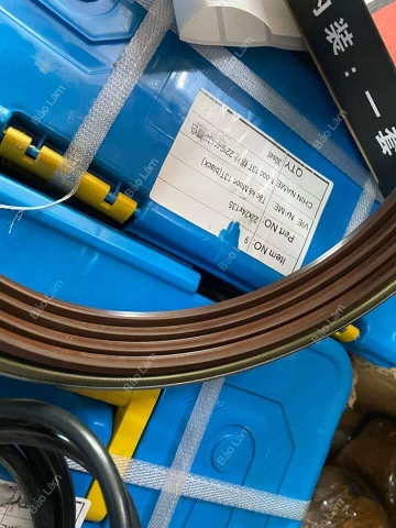 Phớt moay ơ sau Howo 4 lợi