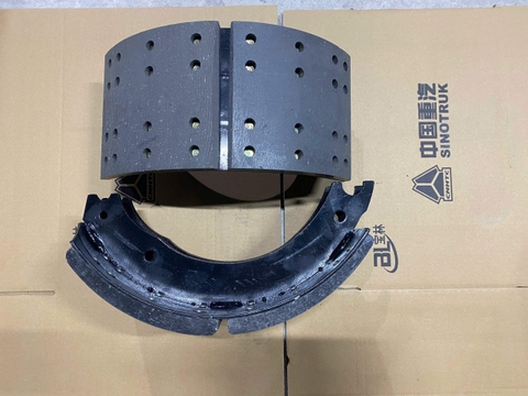 Guốc phanh mooc 13T ( Má phanh mooc 13T liền xương )