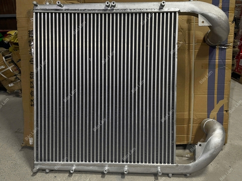 Két gió Sitrak TH7 460