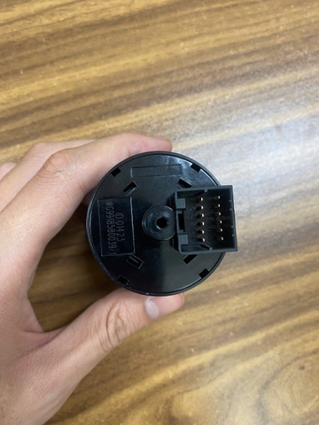 Công tắc đèn pha TH7 chính hãng