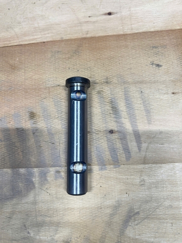 Trục ắc nhíp Mooc 28x155 (loại có đế)