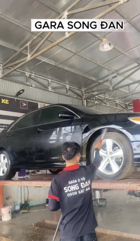 DỊCH VỤ RỬA XE CHUYÊN NGHIỆP TẠI GARA SONG ĐAN