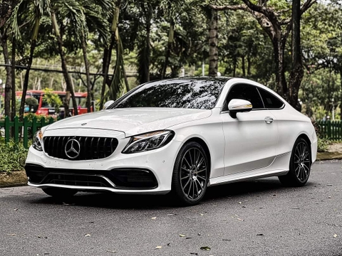 MERCEDES C300