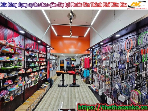 Cửa hàng dụng cụ the thao gần đây