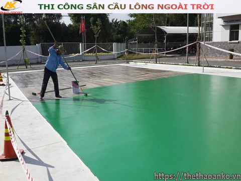 Thi công sân cầu lông ngoài trời giá rẻ
