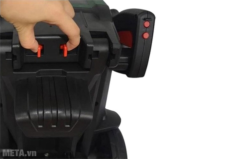 Máy phun xịt rửa áp lực cao Bosch Universal AQT 125