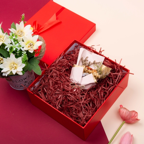 Hộp Quà HQ16 20*18*8 + Rơm + Hoa