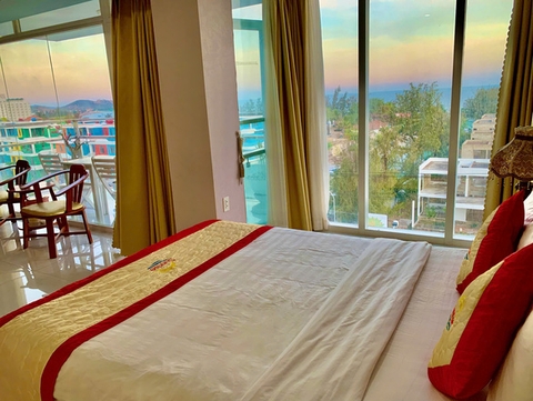 Deluxe Double ( View Biển )