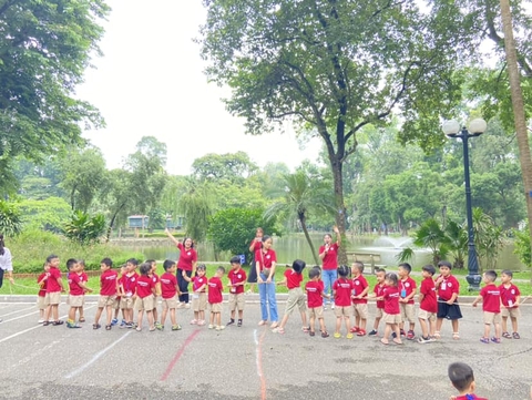 Tham quan, vui chơi tại công viên Bách Thảo cùng các bạn nhỏ Hệ thống mầm non Bách Việt