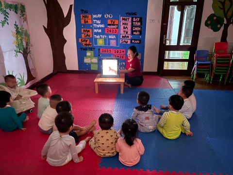 Trải nghiệm xem múa rối bóng cùng các bạn nhỏ mầm non Bách Việt