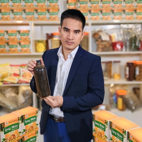 Mật Ong nhãn nguyên chất