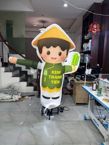 Rối hơi cửa hàng kem