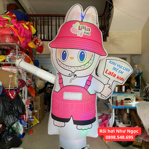 Rối hơi vẫy tay khu vui chơi trẻ em