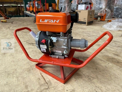 Đầm Dùi Chạy Xăng LIFAN 160 - 5.5HP (Chưa gồm dây dầm)