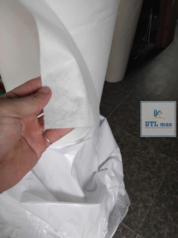 Màng chống thấm 3 lớp, màng PPE dày 0.6~0.7mm, tỷ trọng 250gr/m2, cuộn 1.2x50m ZHENHAI Pro. Màng chống thấm cao cấp, có cấu tạo 3 lớp. Màng chống thấm Polypropylene Elastomer