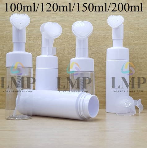 Chai tạo bọt đầu massage tim