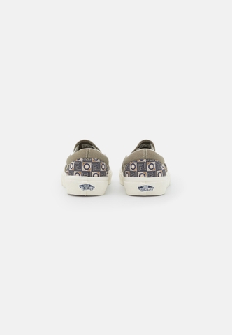Giày Vans Slip on Geo Trek Olive