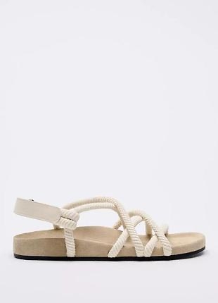 Giày sandals Zara chính hãng bệt quai dây màu kem