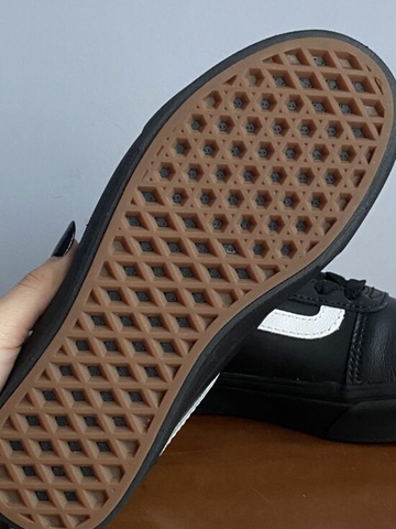 Giày Vans chính hãng ward all black - white line