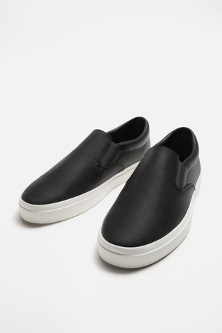 Giày sneaker slip on Zara chính hãng Black White Classic - Đen trắng Dáng cổ điển