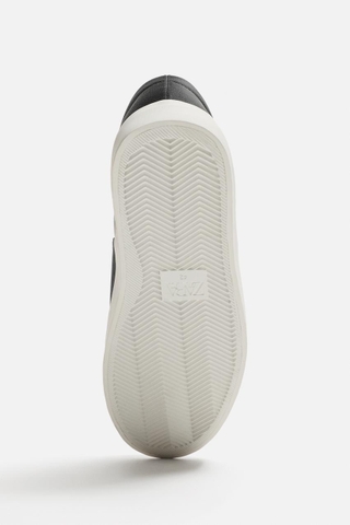 Giày sneaker slip on Zara chính hãng Black White Classic - Đen trắng Dáng cổ điển
