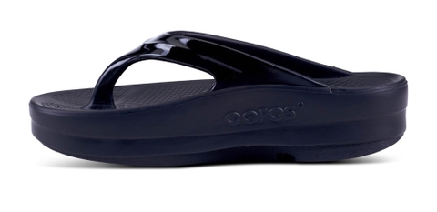 Dép phục hồi sức khoẻ chính hãng OOFOS Healthy Platform Black Sandal - Đen đế cao