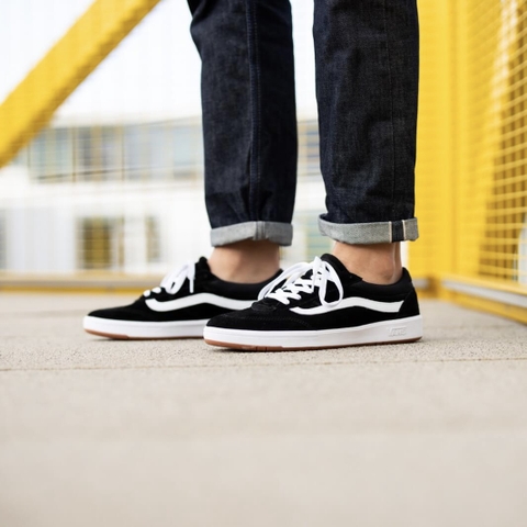 Giày Vans chính hãng UA Cruze CC Staple Black/True White