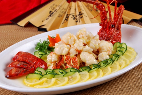 金汤焗龙虾 Tôm Hùm Sốt