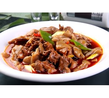 Vịt Xào Khoai Sọ 魔芋烧鸭