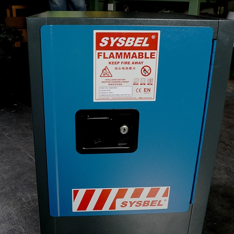 SYSBEL WA810124 - Tủ sạc thiết bị thông minh an toàn 12 Gal