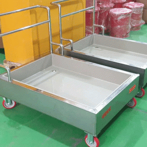 BlueBT-100 BLUEZEIZ Xe đẩy hóa chất bọc nhựa