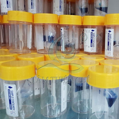 Lọ nhựa đựng phân không chất bảo quản 50 ml HTM nắp vàng, có nhãn (chưa tiệt trùng/tiệt trùng)