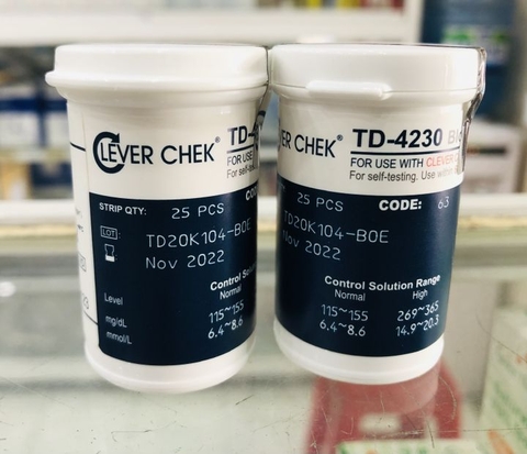 QUE THỬ ĐƯỜNG HUYẾT CLEVER CHECK TD-4230 (LỌ 25 QUE)