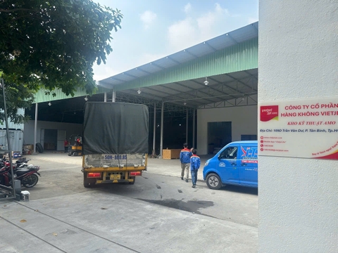 Việt Tiên Phong cung cấp máy lạnh trung tâm Daikin cho Kho Kỹ Thuật AMO – Vietjet