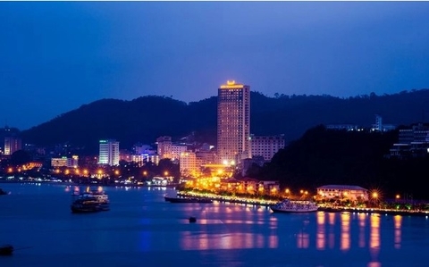 Khách sạn Mường Thanh Luxury Quảng Ninh