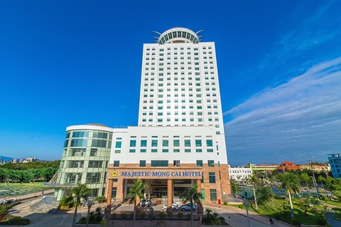 Khách sạn Majestic - Móng Cái