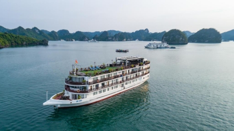 Du thuyền Santa Maria Cruise Halong