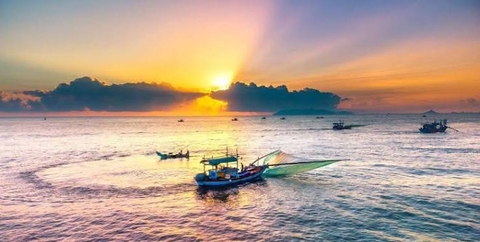 HÀ NỘI – BIỂN HẢI HÒA 2 NGÀY 1 ĐÊM