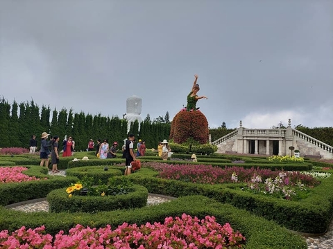 TOUR DU LỊCH BẮC NINH - HUẾ - HỘI AN - ĐÀ NẴNG - PHỐ CỔ HỘI AN - BÀ NÀ HILL 4 NGÀY 3 ĐÊM (bay đến Huế - về từ Đà Nẵng)