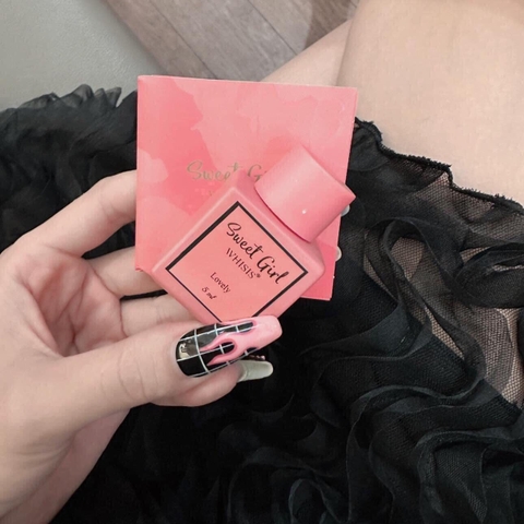Nước hoa vùng kín Whisis Sweet Girl Inner Perfume 5ml