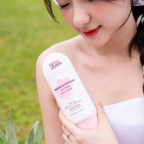 Sữa Dưỡng Thể Ban Đêm Kích Trắng Tế Bào Gốc Whisis Premium Glutathione Whitening Body Lotion 200ml