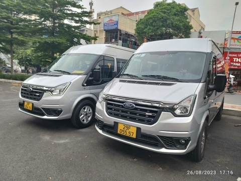 16-Seater Private Car Services