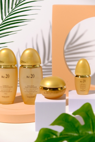 RE20 ENRICH Four-piece Set MADE IN KOREA (Softener: 150ml, Moisturizer: 150ml, Cream: 60ml, Serum: 32ml