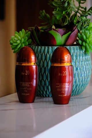 RE20 FUTURE PERFECT WRINKLE Four-piece Set MADE IN KOREA (Skin: 150ml, Lotion: 150ml, Cream: 60g, Eye Cream: 35g)