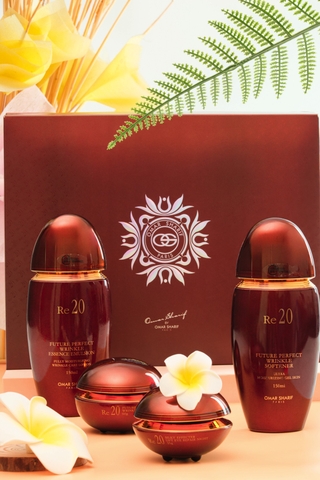 RE20 FUTURE PERFECT WRINKLE Four-piece Set MADE IN KOREA (Skin: 150ml, Lotion: 150ml, Cream: 60g, Eye Cream: 35g)