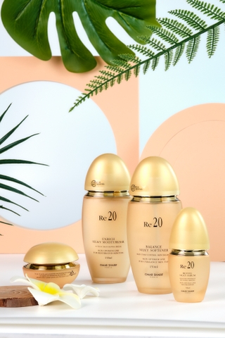 RE20 ENRICH Four-piece Set MADE IN KOREA (Softener: 150ml, Moisturizer: 150ml, Cream: 60ml, Serum: 32ml
